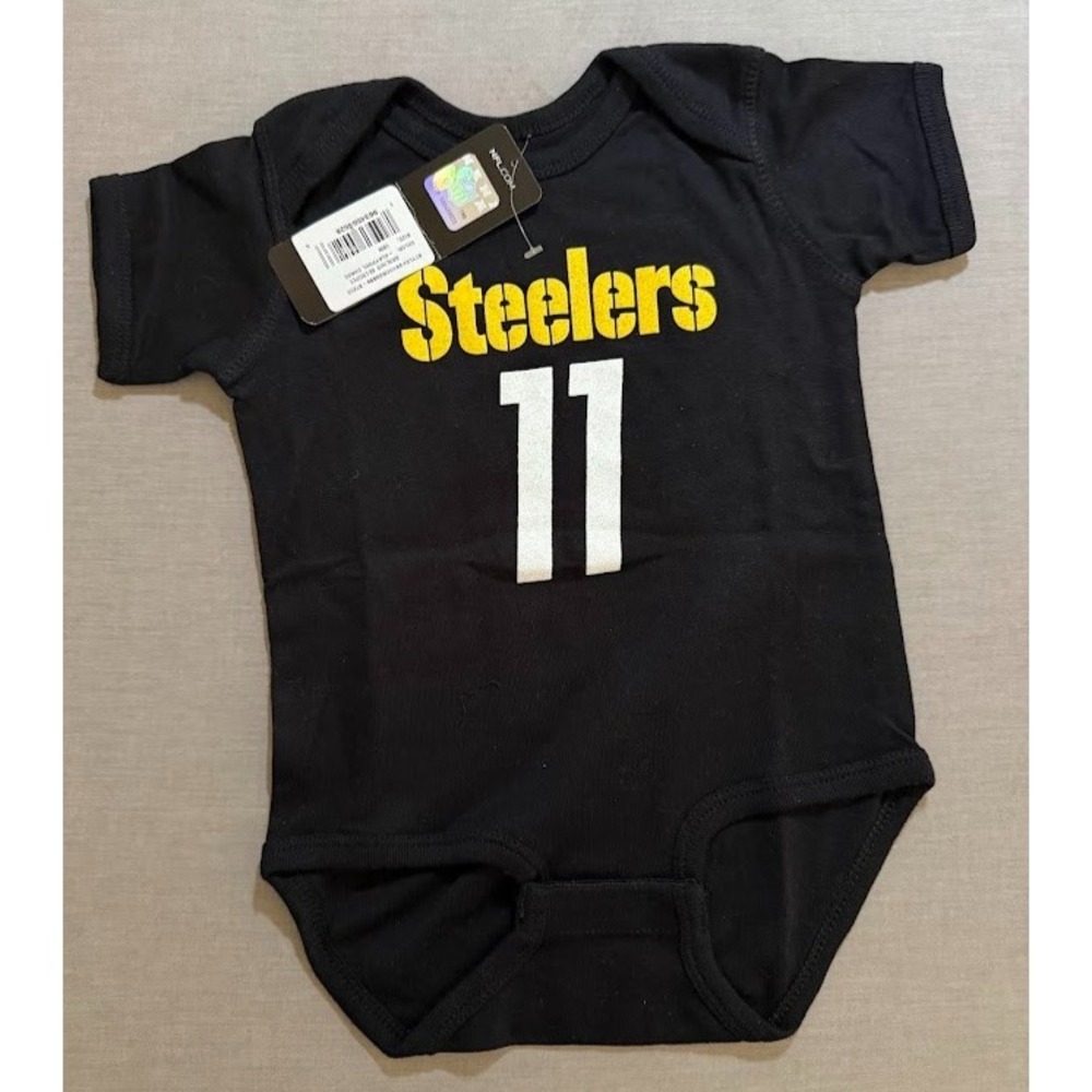 Pittsburg Steelers Claypool #11 OUTER Stuff 18M Black‎ Infant Baby Jumpsuit.